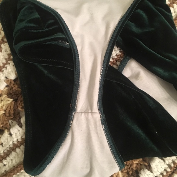 Two Piece Swimwear Set - Picture 3 of 3